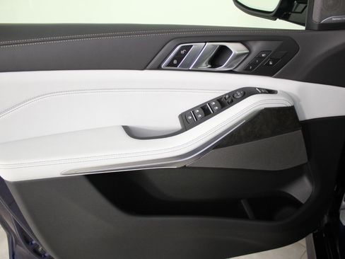 New 2026 BMW X5 sDrive40i w/ M Sport Package image 12