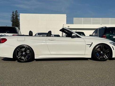 Used 2015 BMW M4 Convertible RWD image 2