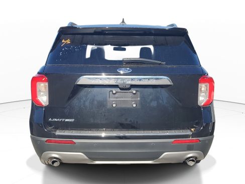 Used 2023 Ford Explorer Limited image 4