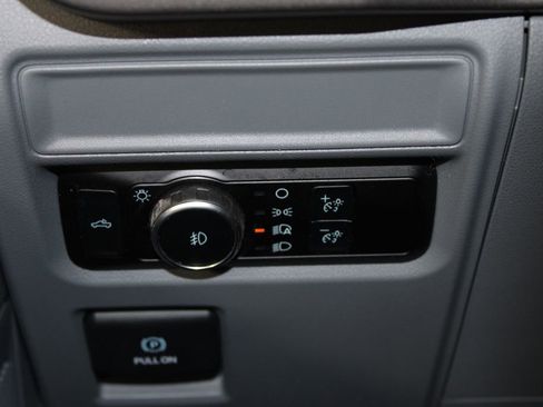 Used 2024 Ford F150 XLT w/ Tow/Haul Package image 40