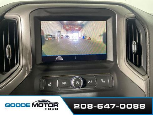 Used 2021 GMC Sierra 3500 4x4 Crew Cab w/ Fleet Convenience Package image 17