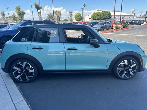 Used 2026 MINI Cooper S FWD image 9