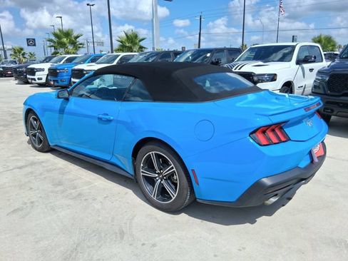 Used 2025 Ford Mustang Premium RWD image 5