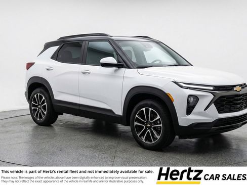 Used 2025 Chevrolet TrailBlazer LT w/ Driver Confidence Package image 1