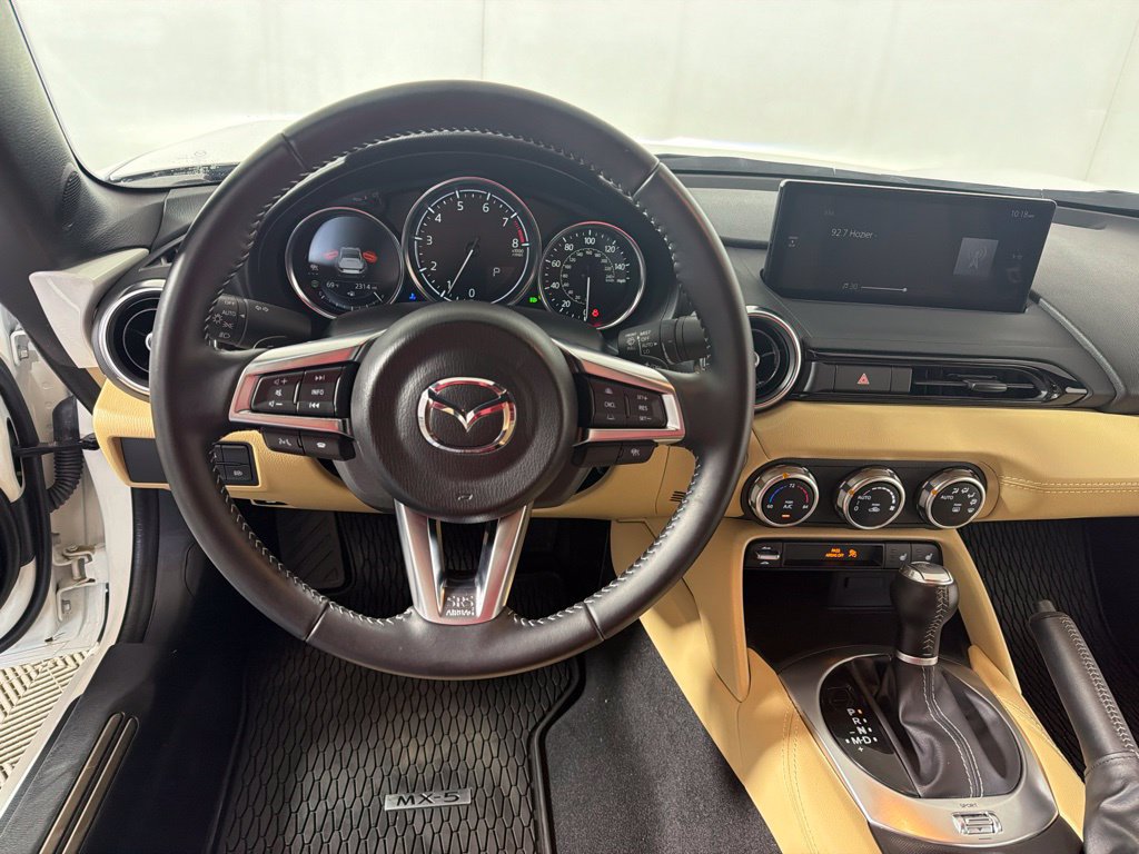 Certified 2025 MAZDA MX-5 Miata RF Grand Touring w/ Weather Package RWD image 12