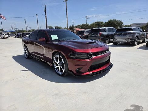 Used 2021 Dodge Charger R/T RWD image 4