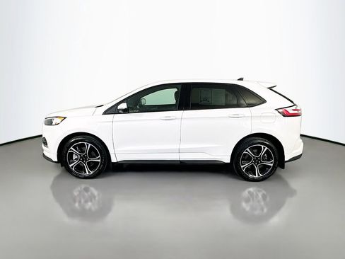 Used 2022 Ford Edge ST image 4