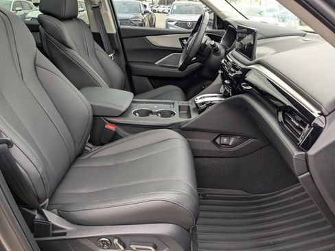 Certified 2025 Acura MDX SH-AWD image 22