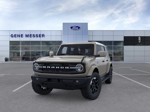 New 2026 Ford Bronco Outer Banks AWD/4WD image 24