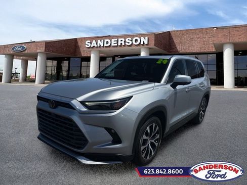 Used 2024 Toyota Grand Highlander AWD Hybrid image 7