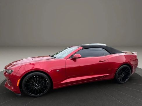Used 2016 Chevrolet Camaro LT RWD image 8
