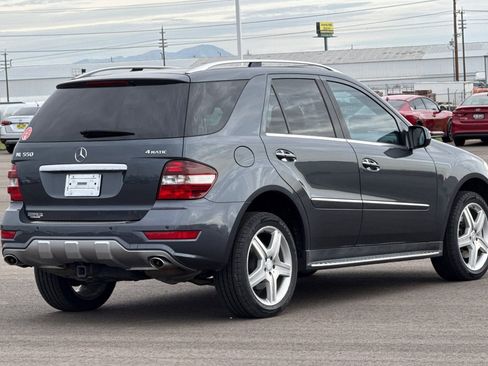 Used 2010 Mercedes-Benz ML 550 4MATIC image 4