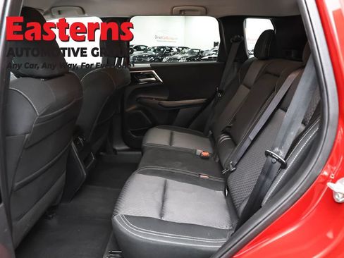 Used 2024 Mitsubishi Outlander ES AWD/4WD image 21