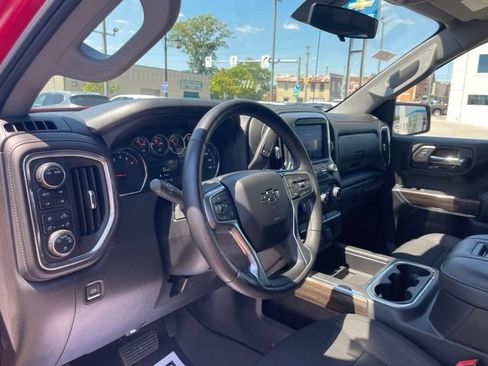 Used 2021 Chevrolet Silverado 1500 LT Trail Boss w/ Bed Protection Package AWD/4WD image 16
