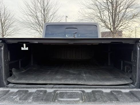 Certified 2021 Jeep Gladiator Overland image 33