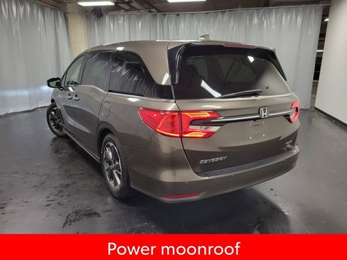Used 2023 Honda Odyssey Elite image 6
