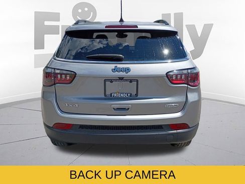 Used 2023 Jeep Compass Latitude w/ Convenience Group AWD/4WD image 6