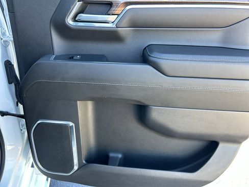 Used 2022 Chevrolet Silverado 1500 LT w/ All Star Edition Plus image 24