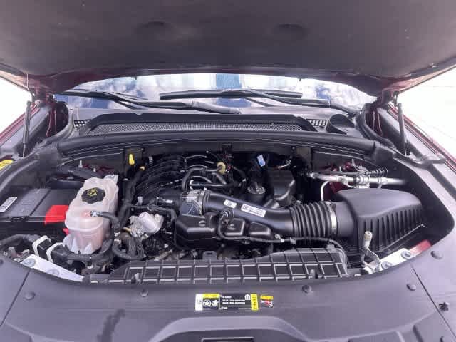 Used 2023 Jeep Grand Cherokee Laredo RWD image 21