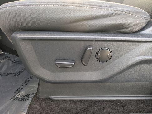 Certified 2022 Ford F150 XLT w/ Equipment Group 302A High image 19