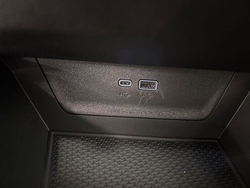 New 2026 Chevrolet Equinox LT w/ Convenience Package II image 24