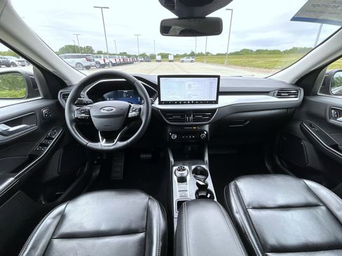 Certified 2023 Ford Escape Platinum AWD/4WD image 13