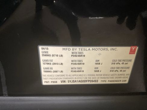 Used 2013 Tesla Model S RWD image 34