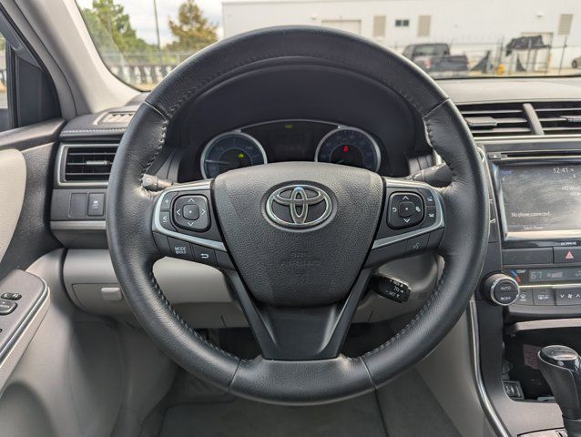 Used 2016 Toyota Camry XLE FWD image 15