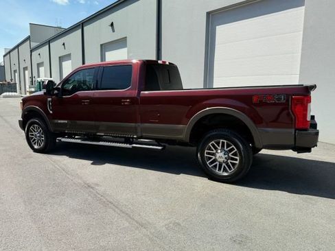 Used 2017 Ford F350 King Ranch w/ FX4 Off-Road Package AWD/4WD image 4