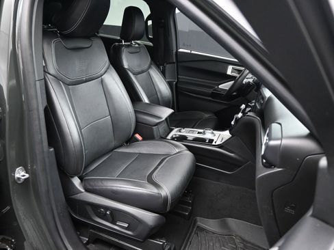 Used 2022 Ford Explorer ST w/ Equipment Group 401A image 11