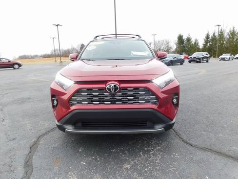 Used 2025 Toyota RAV4 Limited image 8