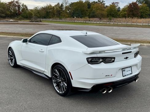 Used 2022 Chevrolet Camaro ZL1 image 4