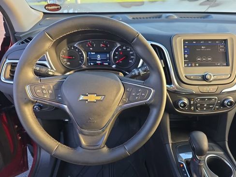 Certified 2024 Chevrolet Equinox LT w/ LPO, Floor Liner Package FWD image 16
