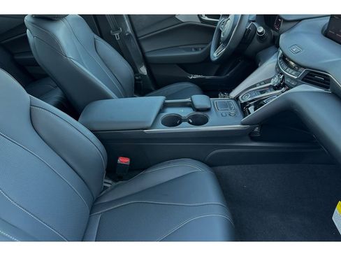 New 2025 Acura TLX w/ Technology Package image 11