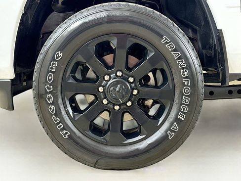 Used 2024 RAM 2500 Big Horn w/ Night Edition image 27