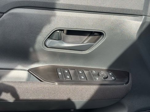 New 2026 Nissan Kicks S image 13