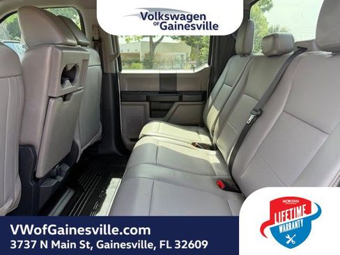 Used 2022 Ford F250 XL w/ Power Equipment Group image 9