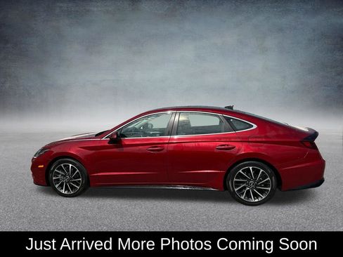 Used 2023 Hyundai Sonata Limited image 2