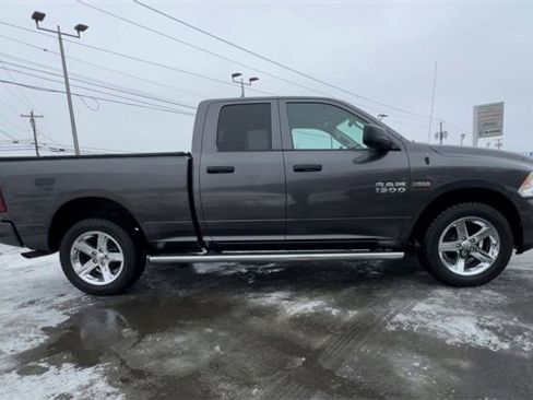 Used 2018 RAM 1500 Express w/ Express Value Package image 9