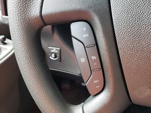 New 2025 Chevrolet Express 2500 w/ Communications Package RWD image 28