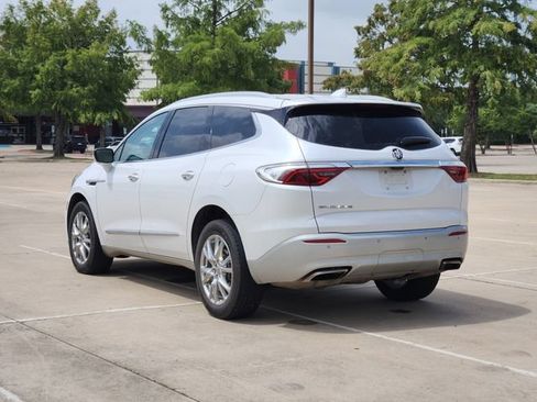 Used 2023 Buick Enclave Premium FWD image 7