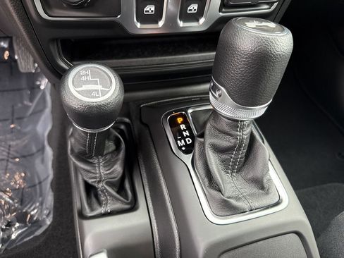 New 2026 Jeep Wrangler Sport AWD/4WD image 32