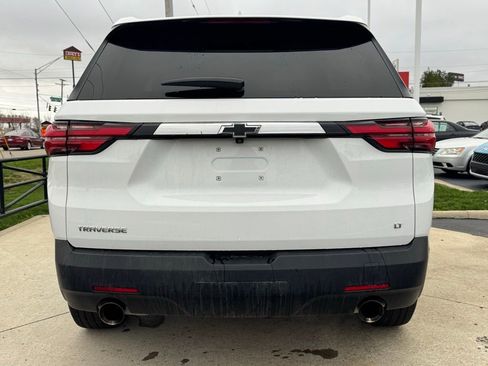 Used 2023 Chevrolet Traverse LT image 6