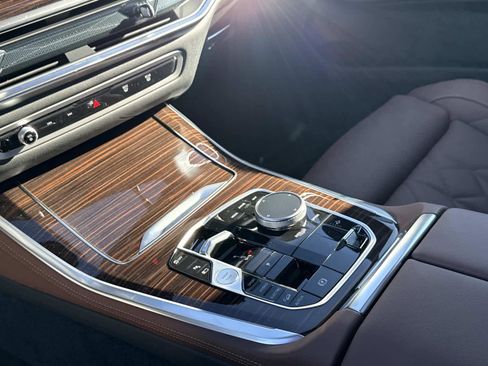 New 2026 BMW X5 xDrive50e w/ Premium Package AWD/4WD image 21