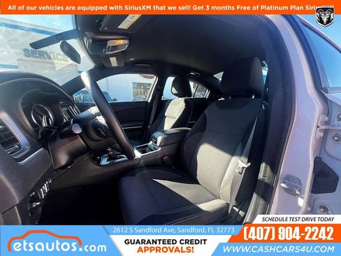 Used 2018 Dodge Charger SXT image 9