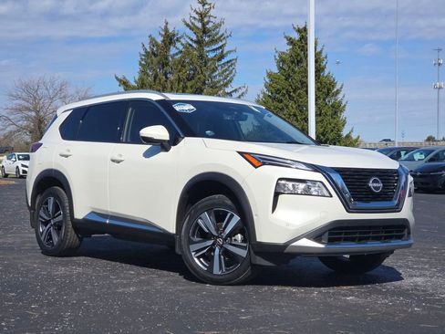 Used 2023 Nissan Rogue Platinum w/ Platinum Premium Package AWD/4WD image 2