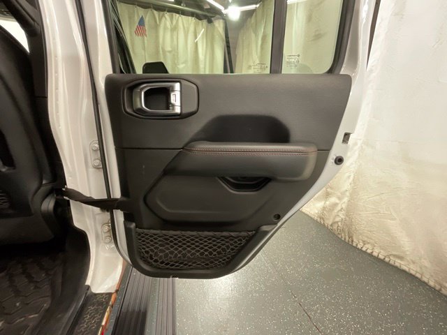 Used 2021 Jeep Wrangler Unlimited Rubicon AWD/4WD image 24