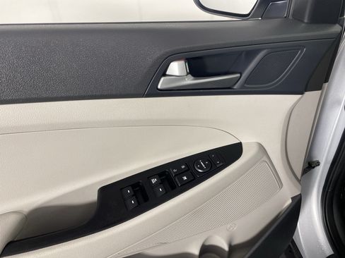 Used 2018 Hyundai Tucson SE AWD/4WD image 14