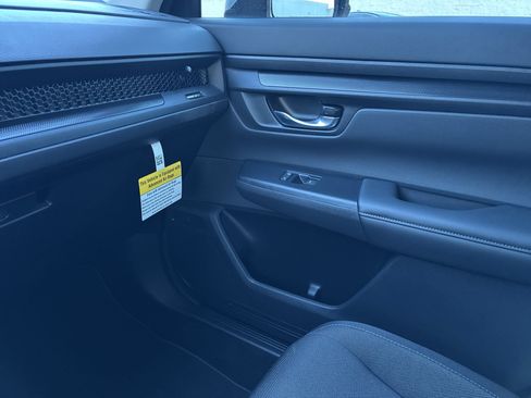 Certified 2026 Honda CR-V LX image 31