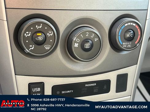 Used 2013 Toyota Corolla LE image 14